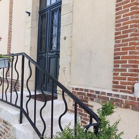 D'Anciennes "Chambres De Bonnes" องเฟลอร์ ภายนอก รูปภาพ