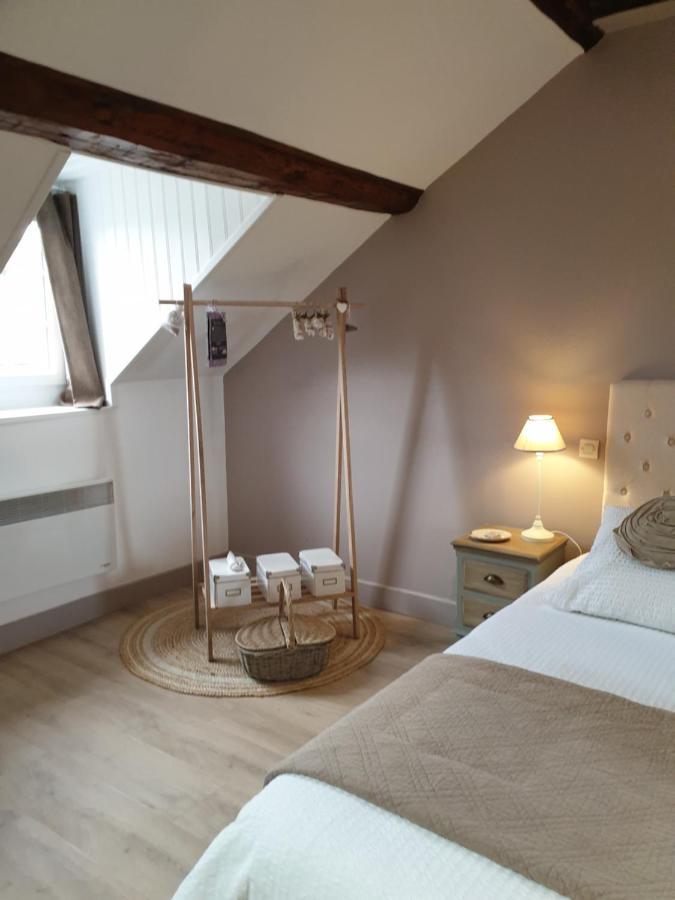 D'Anciennes "Chambres De Bonnes" องเฟลอร์ ภายนอก รูปภาพ