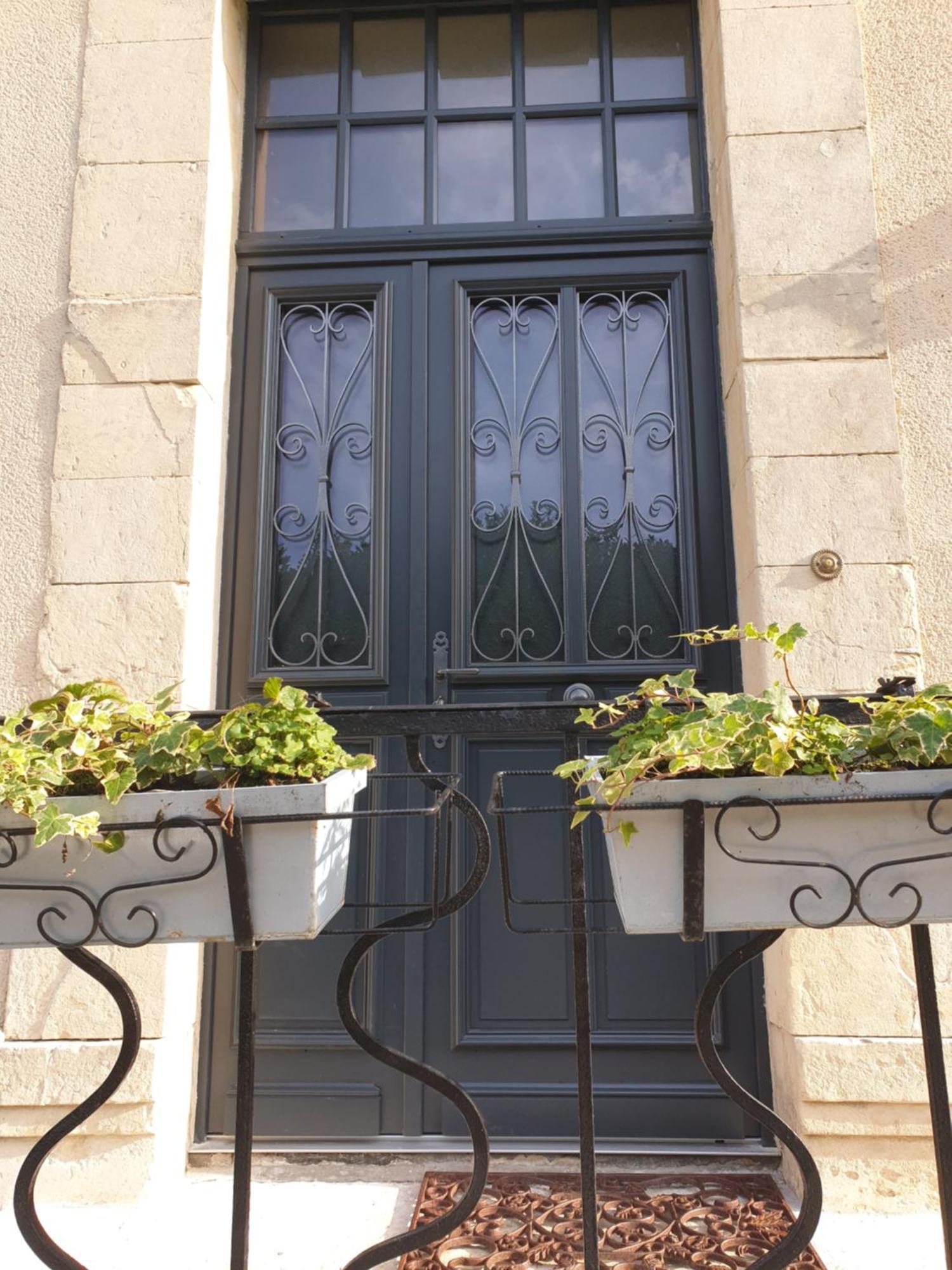 D'Anciennes "Chambres De Bonnes" องเฟลอร์ ภายนอก รูปภาพ
