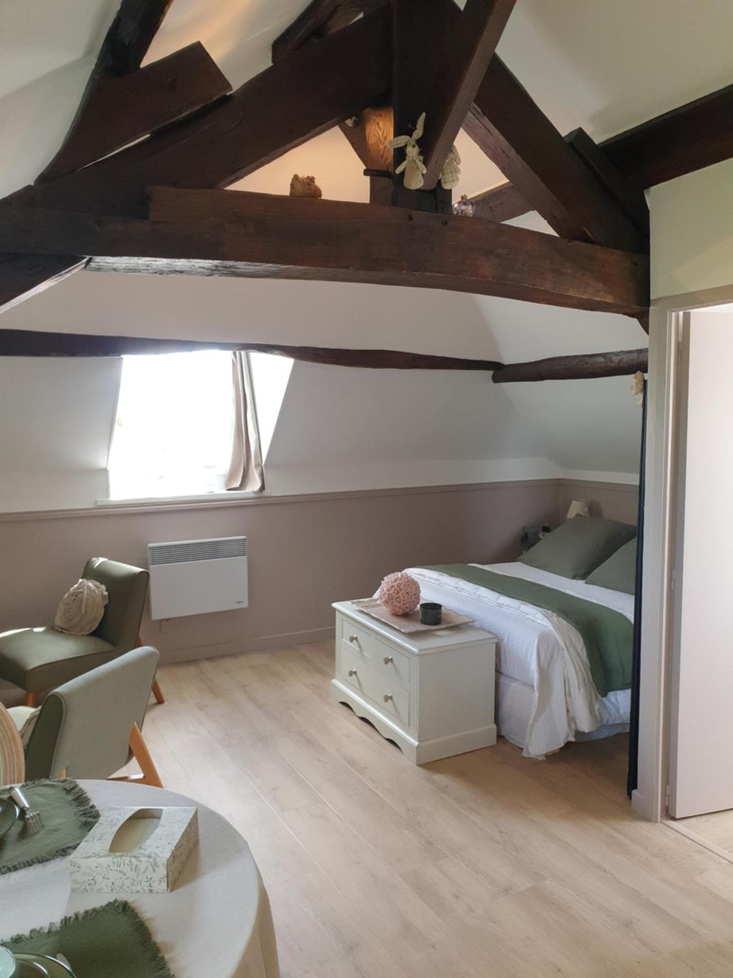 D'Anciennes "Chambres De Bonnes" องเฟลอร์ ภายนอก รูปภาพ